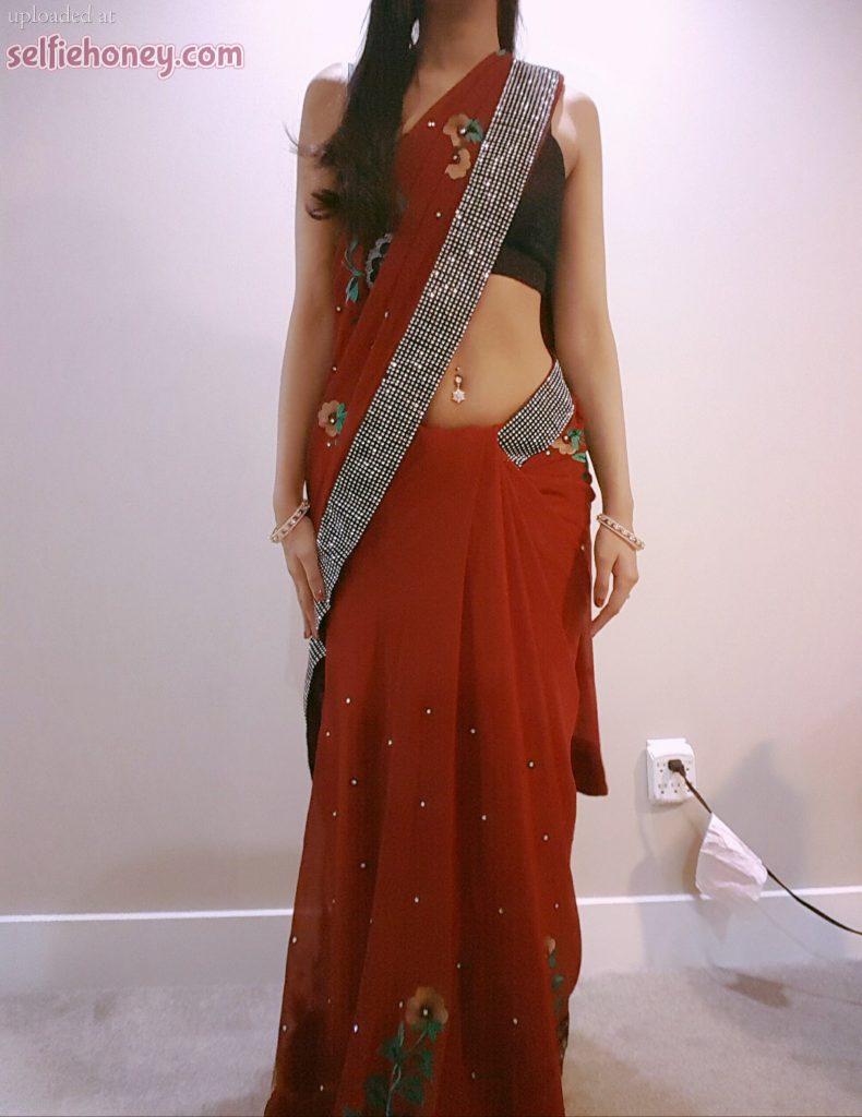 indian girl selfie 1 790x1024 - Indian Girl Hot Selfie - Saree