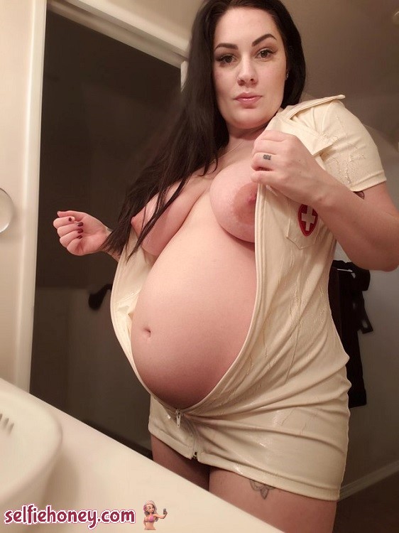 pregnantnudeselfie6 - Pregnant Nude Selfie